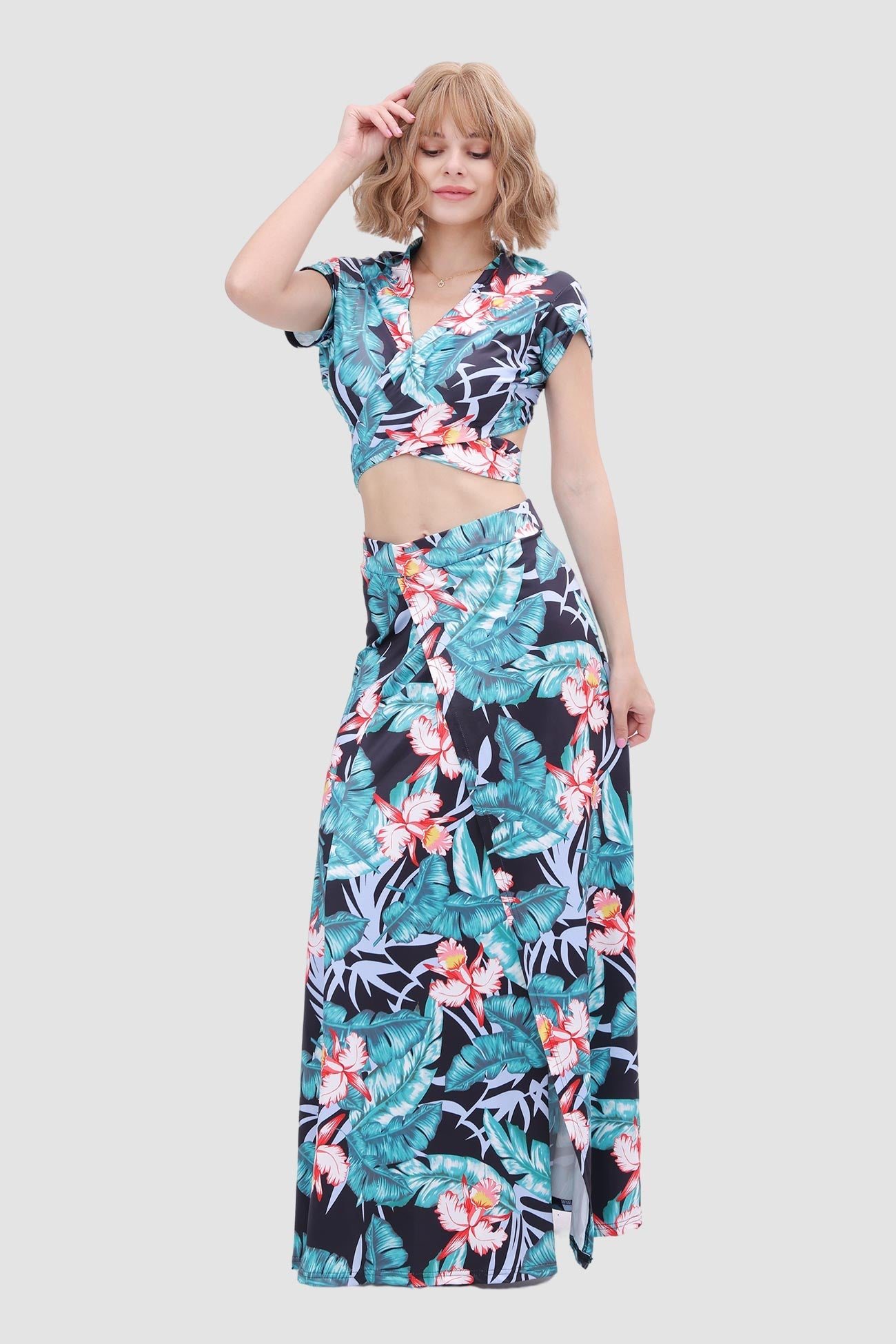 V-neck Printed Waist-revealing Two-piece Dress